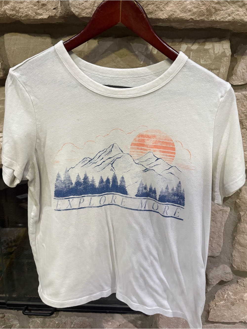 Old Navy White Tee with Blue Mountain and Coral Sun Graphic